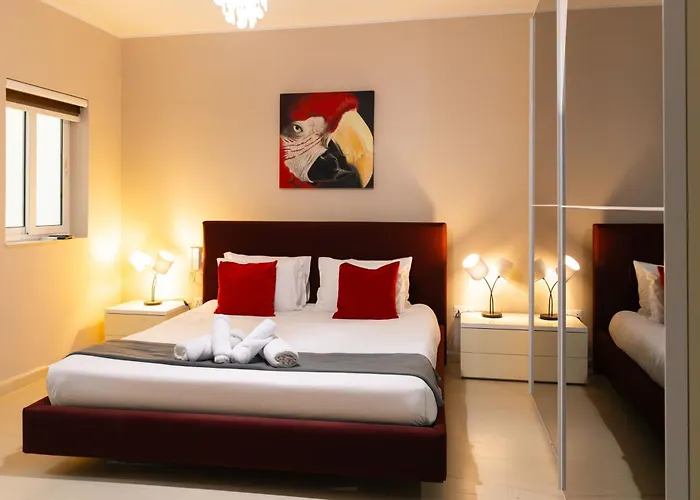 Beautiful 3br W Private Jacuzzi By Arco Collection דירה