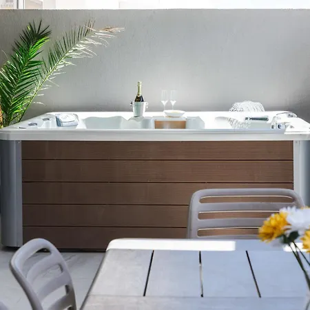 Beautiful 3br W Private Jacuzzi By Arco Collection Is-Swieqi